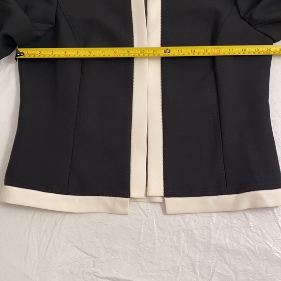 Tory Burch black open blazer with white trim 14 - Picture 7 of 12